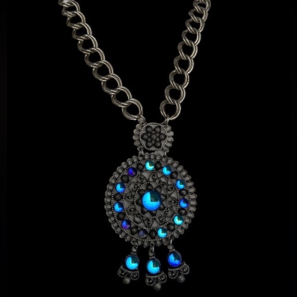 Estate Blue Purple Glass Beaded Medallion Necklace Jewelry Moroccan Boho Hippie - Picture 3 of 10